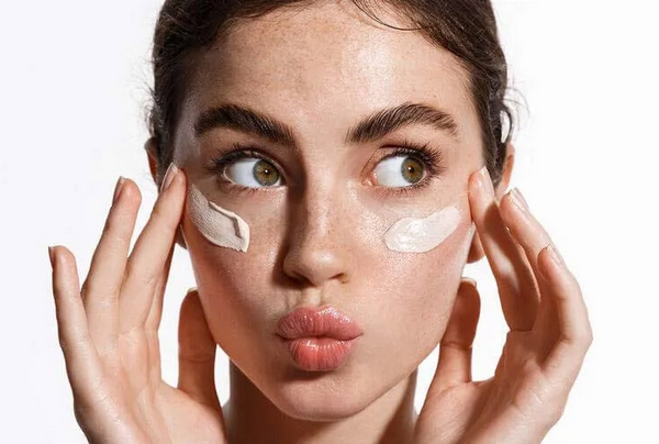 BHA trị mụn trứng cá và cách sử dụng an toàn
