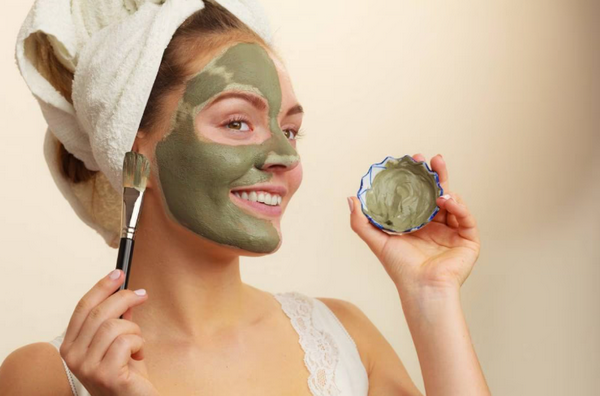 Mặt nạ đất sét trị mụn được không? Cách sử dụng hiệu quả