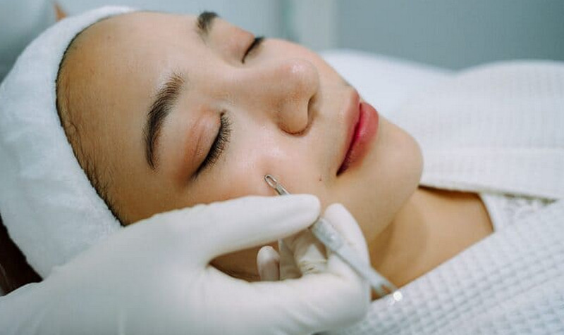 Chọn spa nặn mụn gần đây cần đảm bảo về giấy phép hoạt động