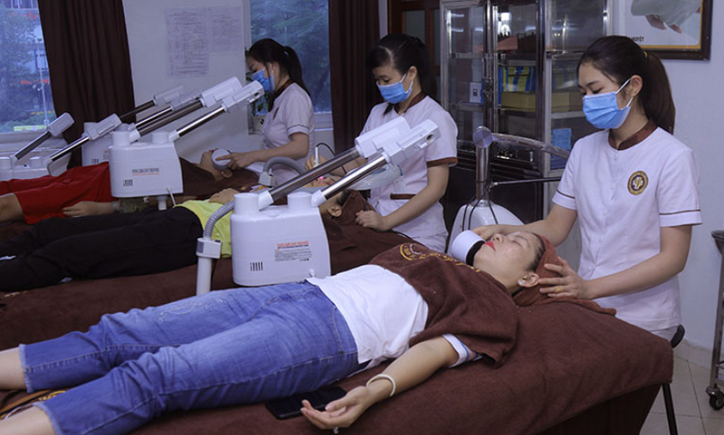 7 phòng khám trị mụn trứng cá uy tín tại Hà Nội