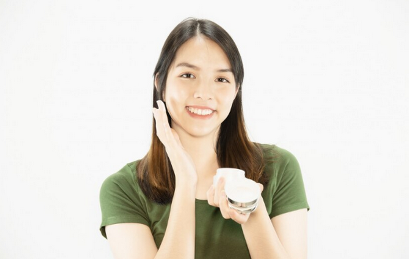 Mụn ẩn và những kiến thức bạn cần biết