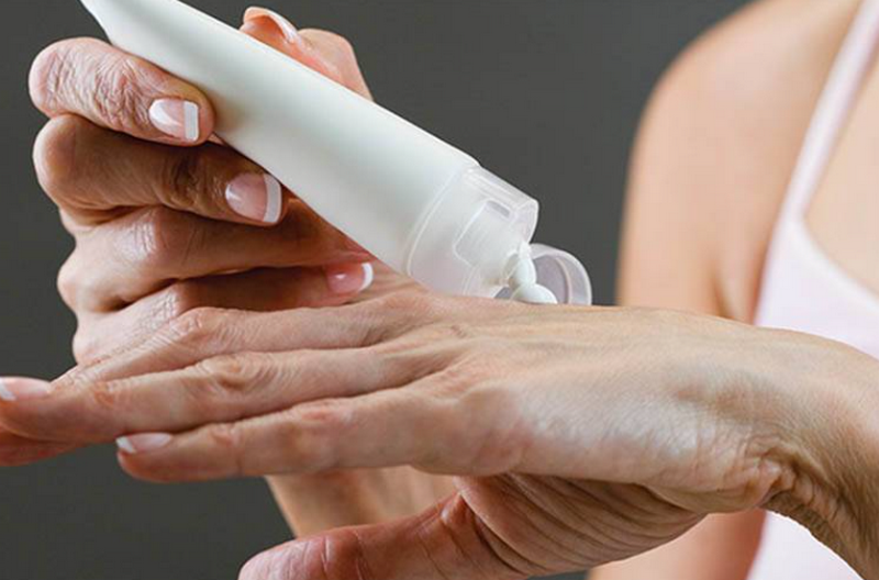 Viêm nang lông có tự hết không, cách trị viêm nang lông an toàn và hiệu quả