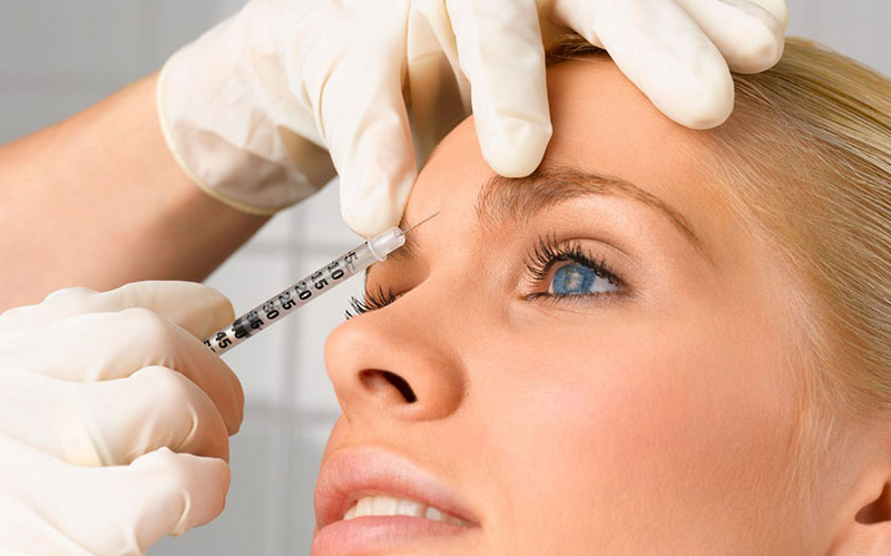 Tiêm Botox: Tổng quan chi tiết về công dụng, quy trình và lưu ý quan trọng