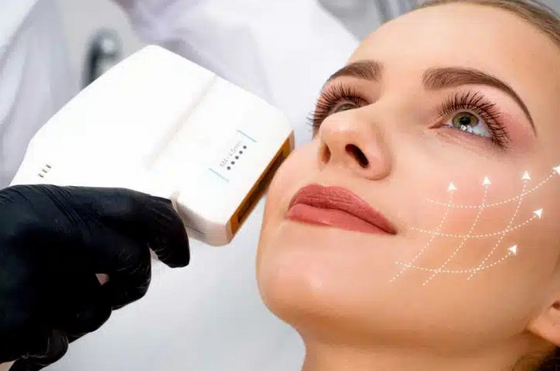 Trẻ hóa da mặt bằng công nghệ cao và những lưu ý quan trọng