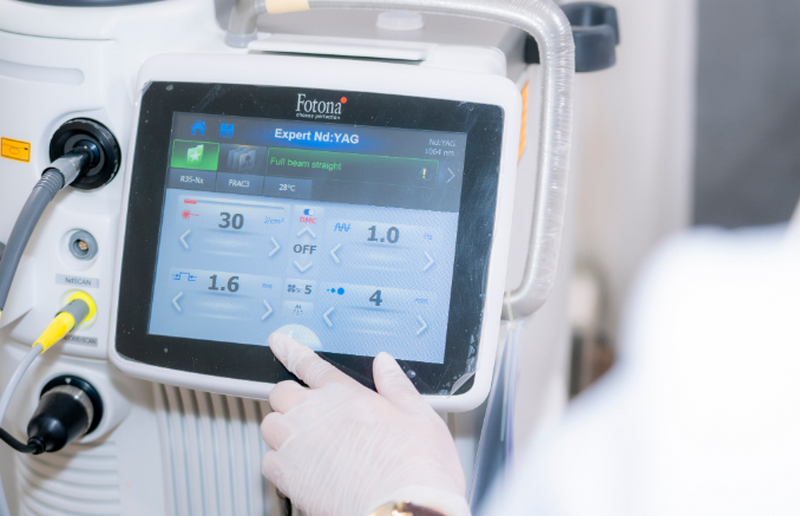 Laser Fotona là gì? Công dụng, ưu nhược điểm, liệu có tốt không?