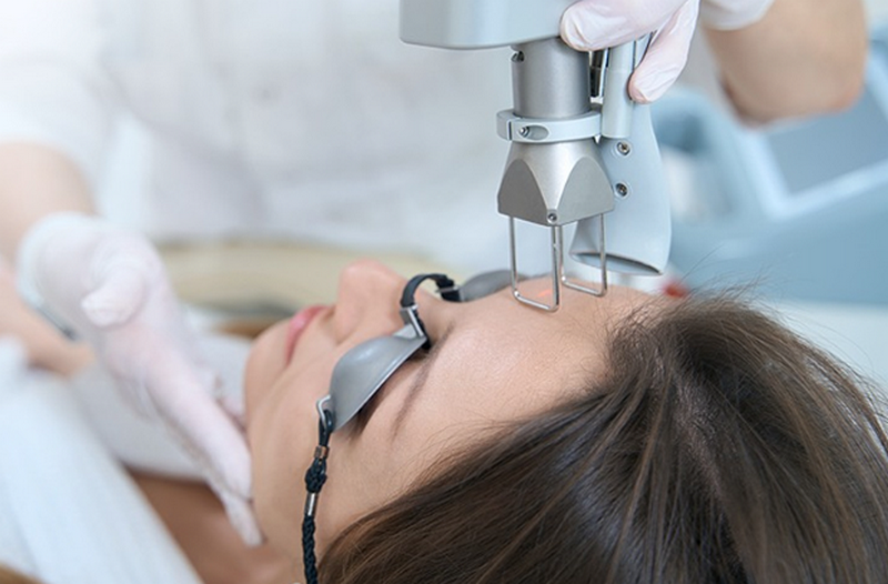 Laser CO2 Fractional: Công dụng, đánh giá hiệu quả - rủi ro