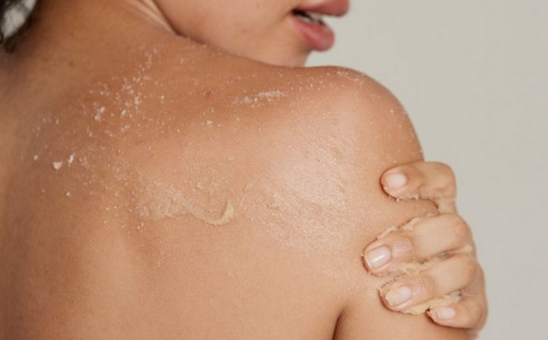 Top 10 cách làm trắng da body được chị em yêu thích