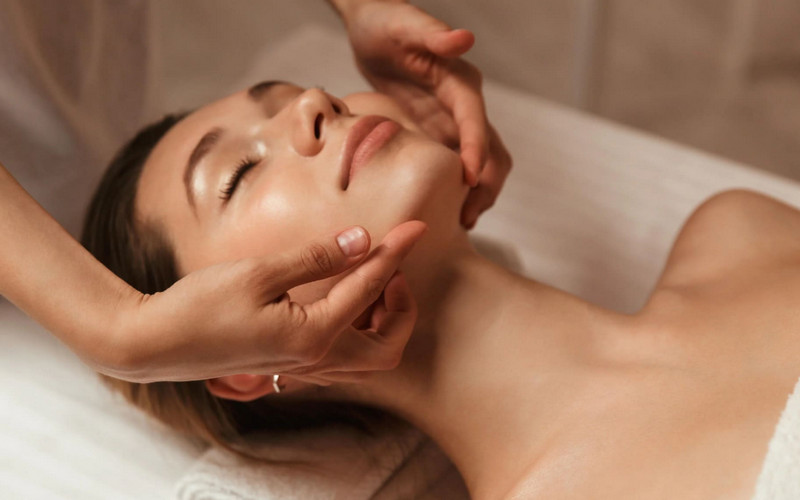 Cách giảm nọng cằm: Chọn đúng phương pháp theo từng nguyên nhân